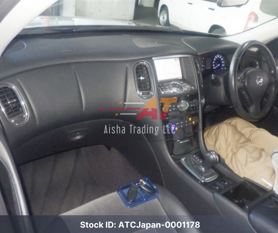 2012 NISSAN SKYLINE CROSSOVER
